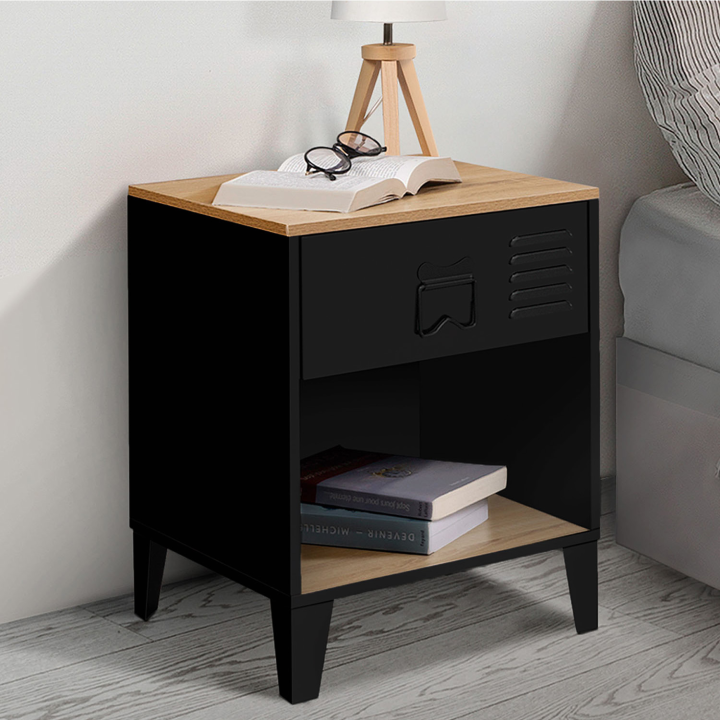 Set di 2 comodini industriali in metallo nero con piano in faggio - ESTER | ID Market