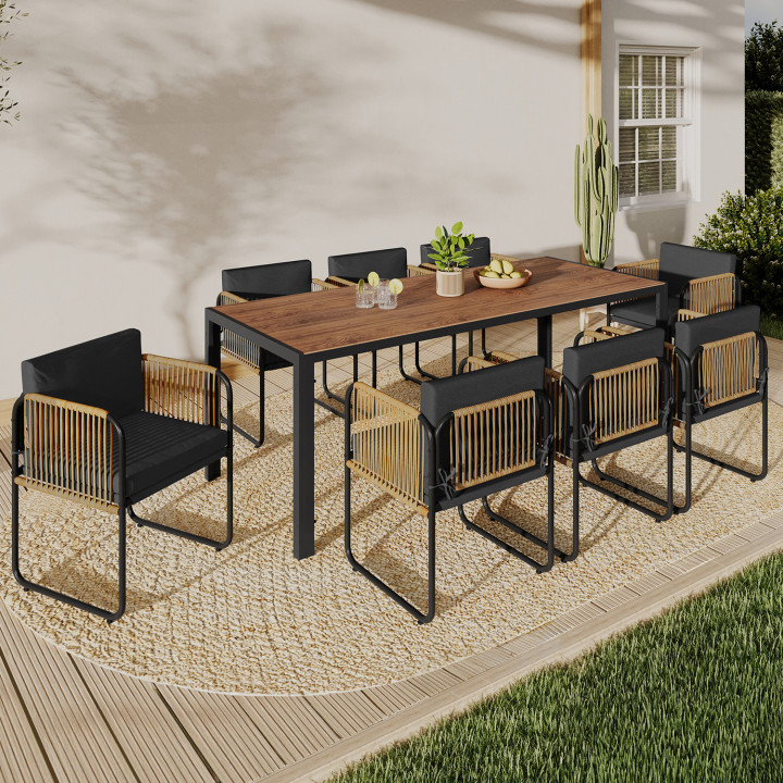 Set di mobili da giardino con tavolo da 190 cm e 8 sedie in metallo nero, corde effetto rattan chiaro e cuscini neri - RIO | IdM