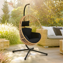 Poltrona sospesa a forma di uovo in rattan con cuscino nero | ID Market
