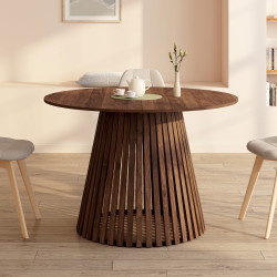 Tavolo da pranzo rotondo CARMEN per 6 persone con gambe a doghe in noce e piano in noce da 110 cm