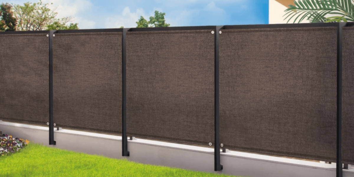 Come si sceglie la zanzariera per nascondere la recinzione?