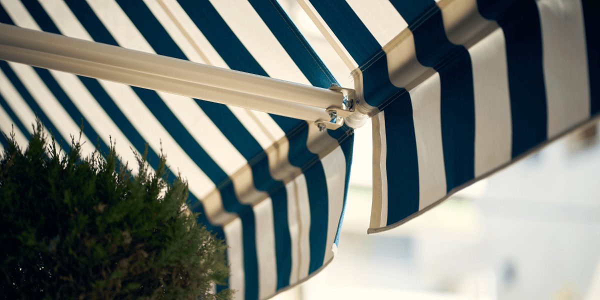 Come si ripara una tenda da sole?