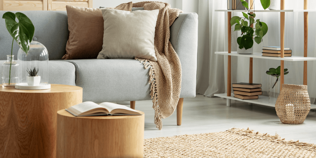 Come si sceglie un tavolino da caffè da abbinare al proprio divano?