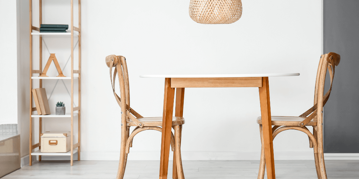 Ingrandire lo spazio con un tavolo da pranzo