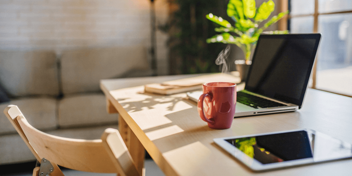 Suggerimenti per creare un angolo ufficio a casa